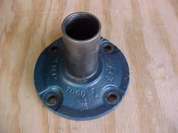 FORD_Toploader_Trans_Front_Bearing_Retainer_Cover_II.JPG