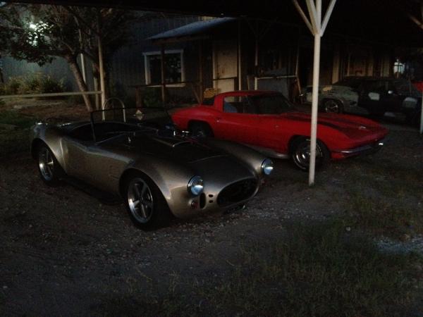 Went to visit my Uncle and had to get a picture beside his 63 split window.