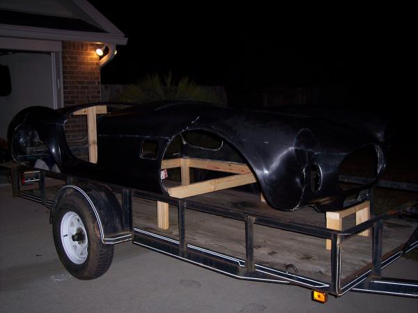 Body sitting on the Trailer