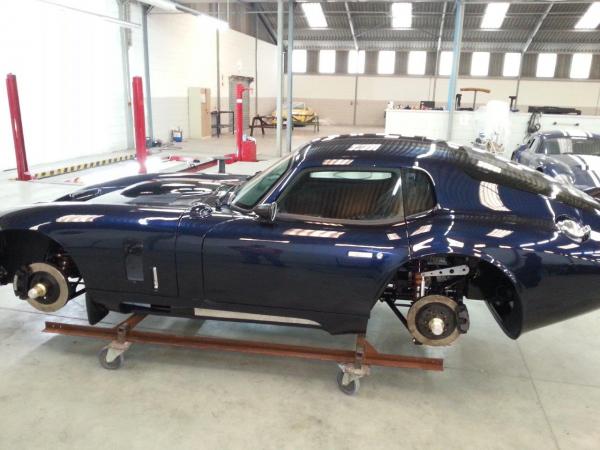 C179   S1181   Daytona Coupe   Navy Blue & Black (5) Left side