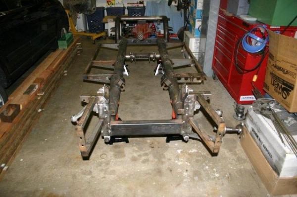 Starting to fit suspension parts (2001)