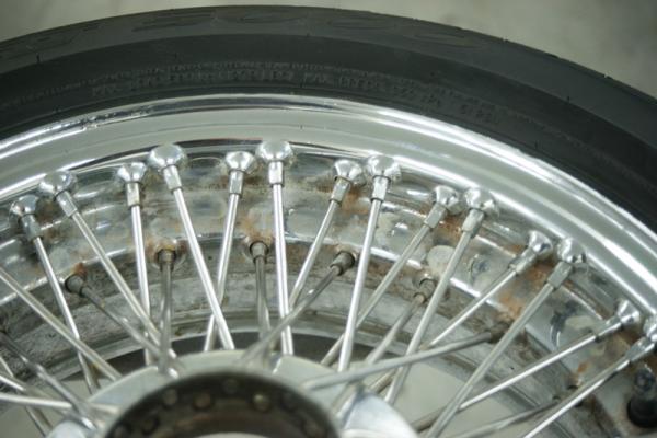 The wheels had a lot of surface rust, but the spokes were in good shape and had been recently trued.