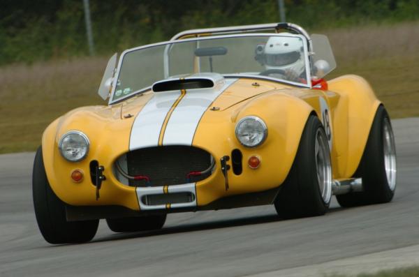 Autobahn Country Club