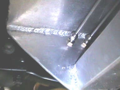 brake pipe adaptprs rear bulkhead