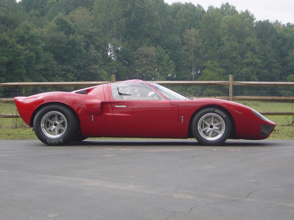 GT40 SPF red wide 3