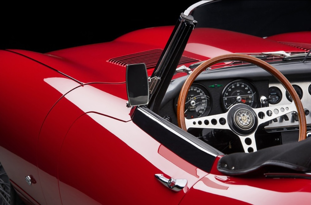 z Jag E Type int red MkI