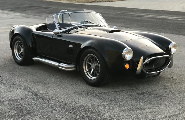 1967 427 Cobra Unique Replica.