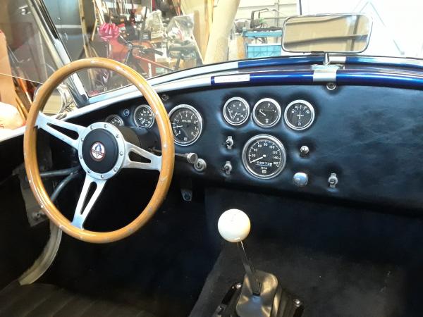 20191227- dash, door hinge