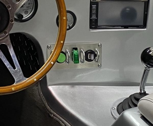 Switch panel I made with some help of some friends.