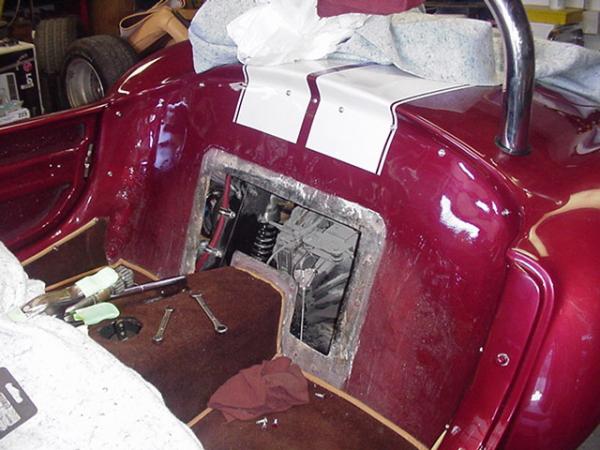 Access panel to rear inboard brakes