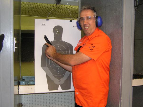 Now thats what i call a head shot.Target practice in LasVegas
