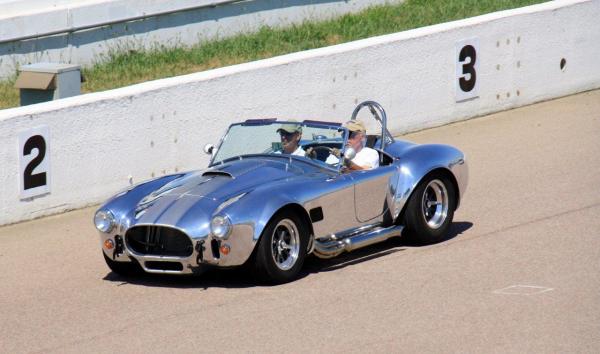 MG 7429 cobra