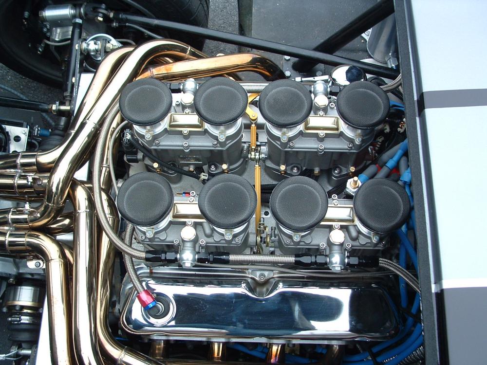 RCR GT 40 intake top view