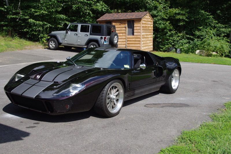 RCR GT 40, blackcherry & a 302