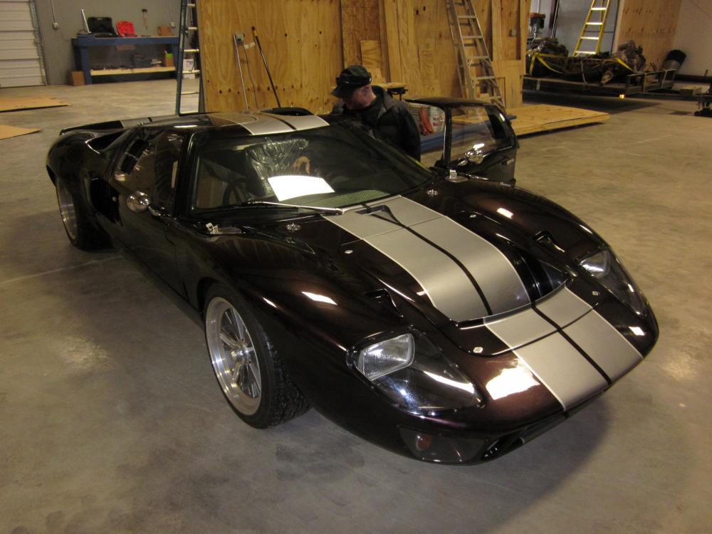 Jan 12 2011 delivery of GT 40 (7)