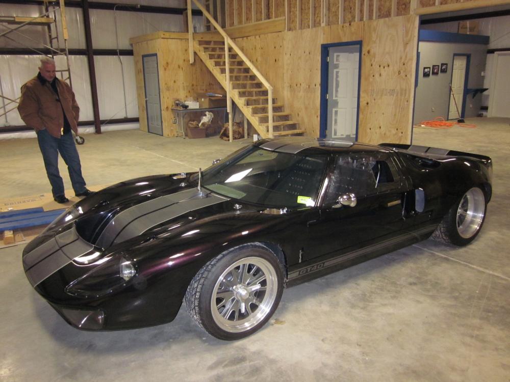 Jan 13 2011, Lainhart and my RCR GT 40