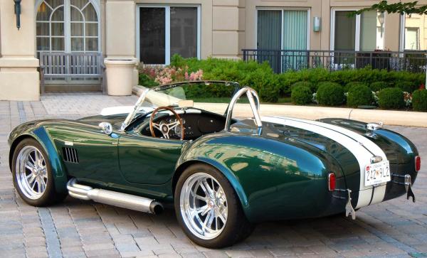 Cobra Superperformance1