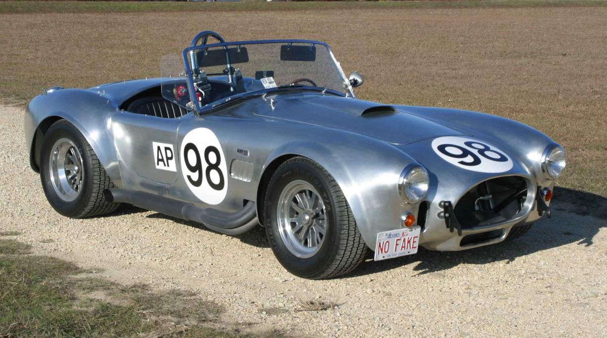 1528111-17-02rightfrontnicelores