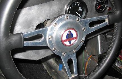 0own_stering_wheel_hub