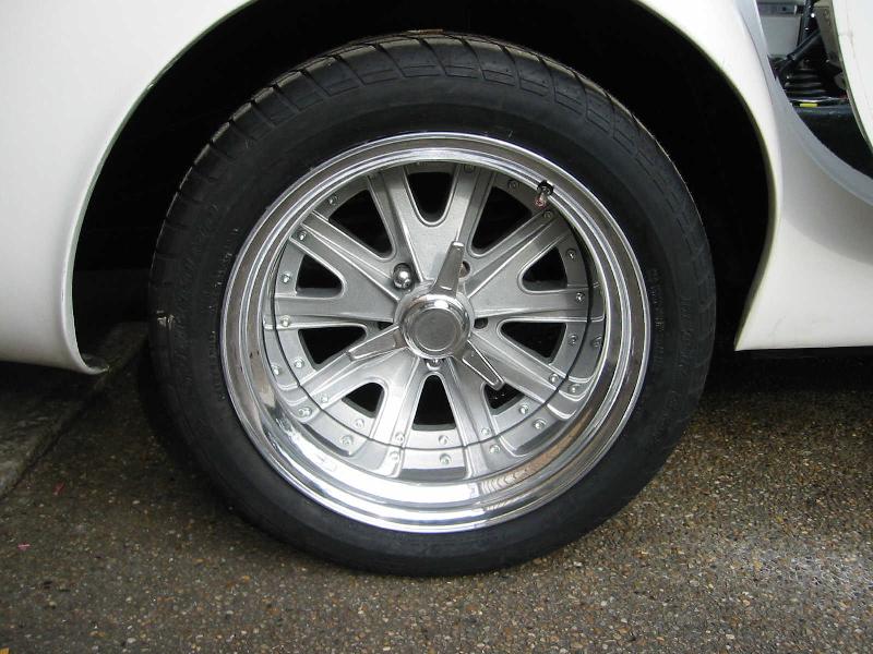 191111Rear_Wheel_Tyre