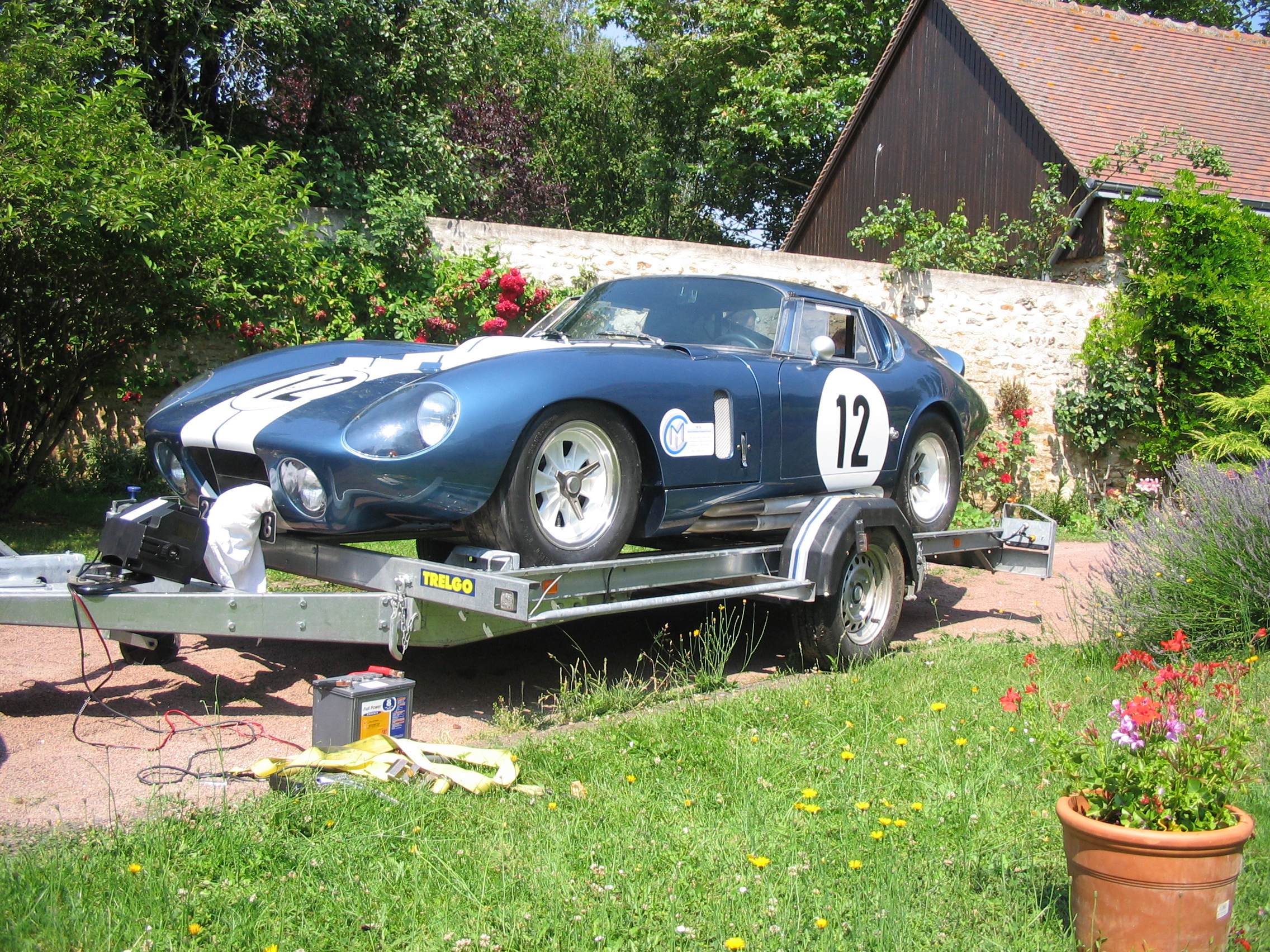 Ready_to_go_on_the_track