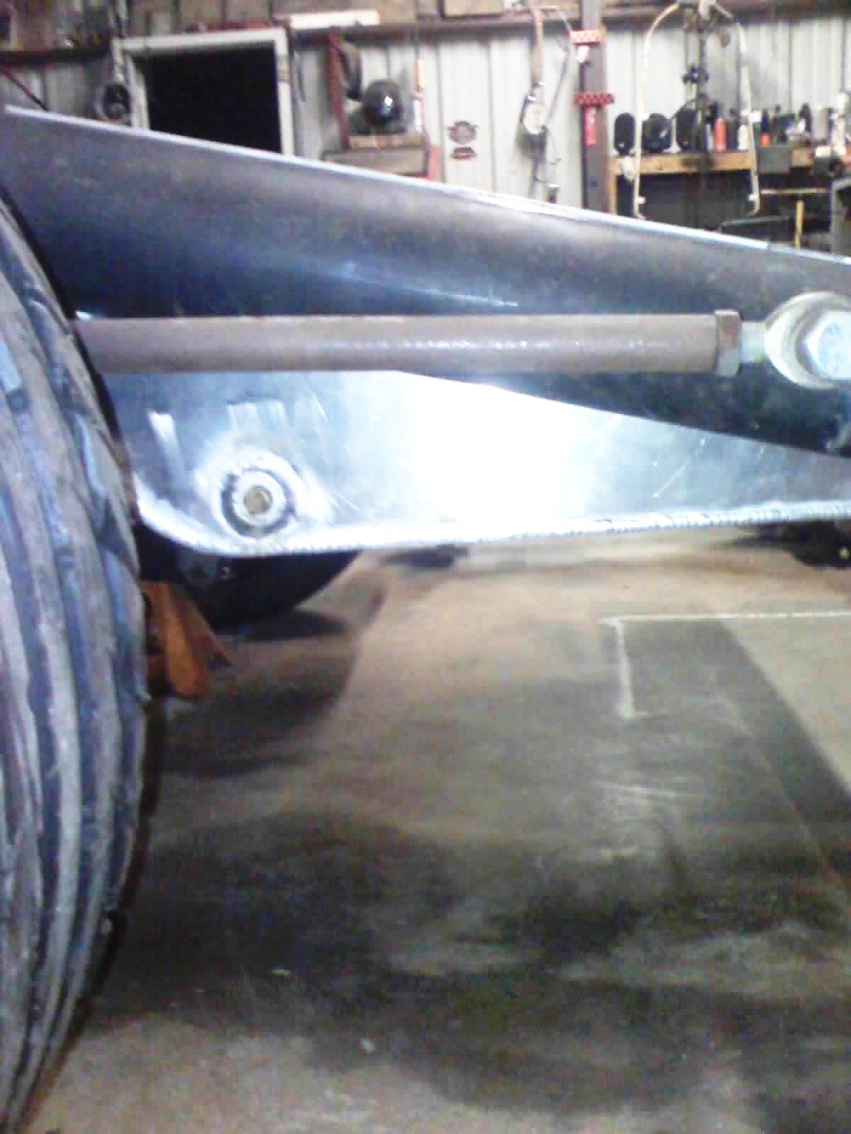 left_side_view_of_fuel_tank