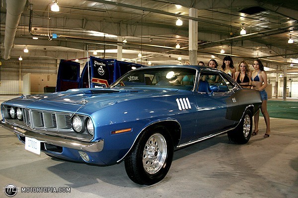 tn_full_carshow2_068jpg_Thumbnail1