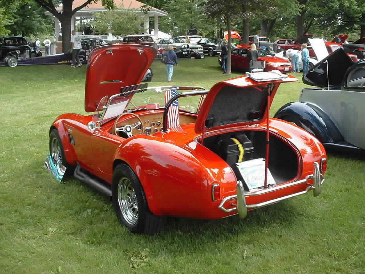 10127Copy_of_2003_0601_100208AA