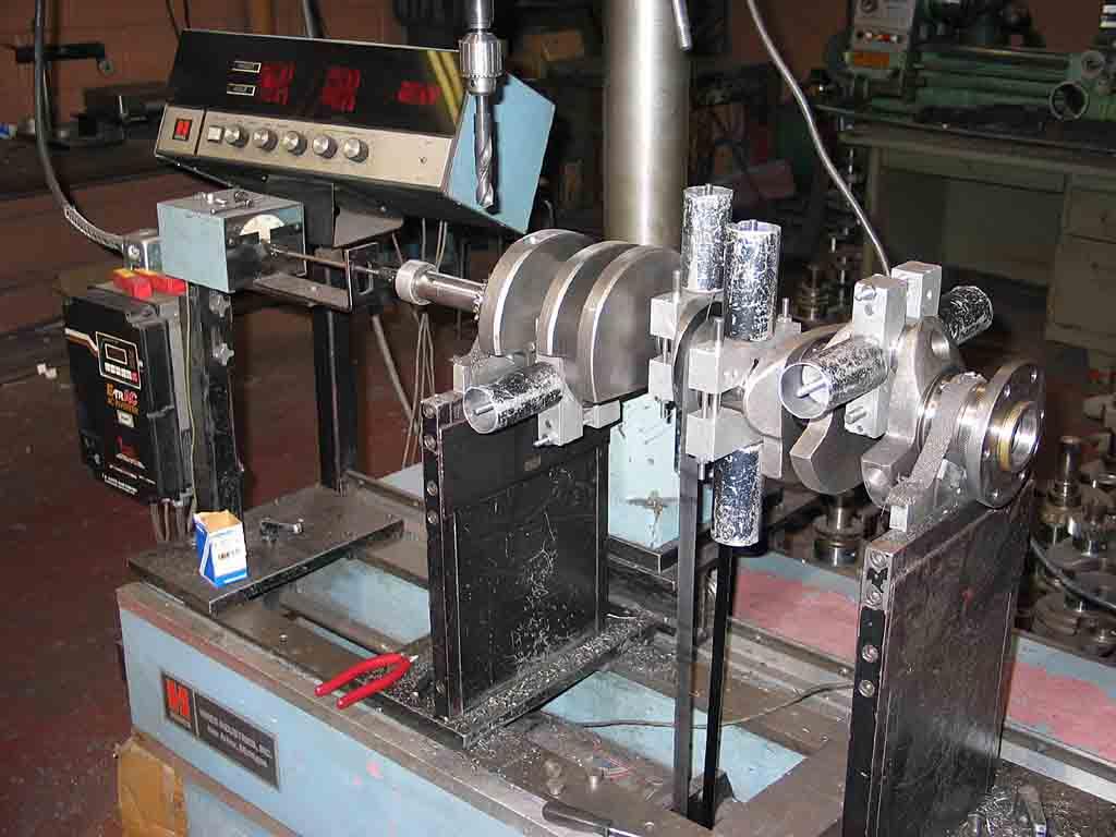 10304sm_eagle_crank_on_balancer_1