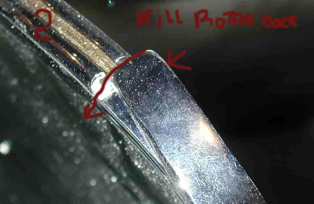 11078windshield_mismatch