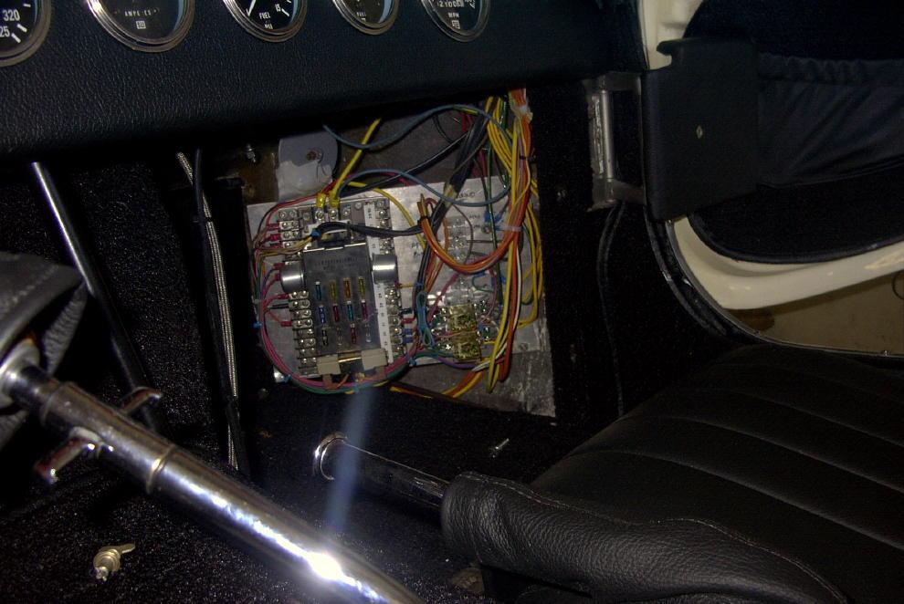 12669swing_out_fuse_panel