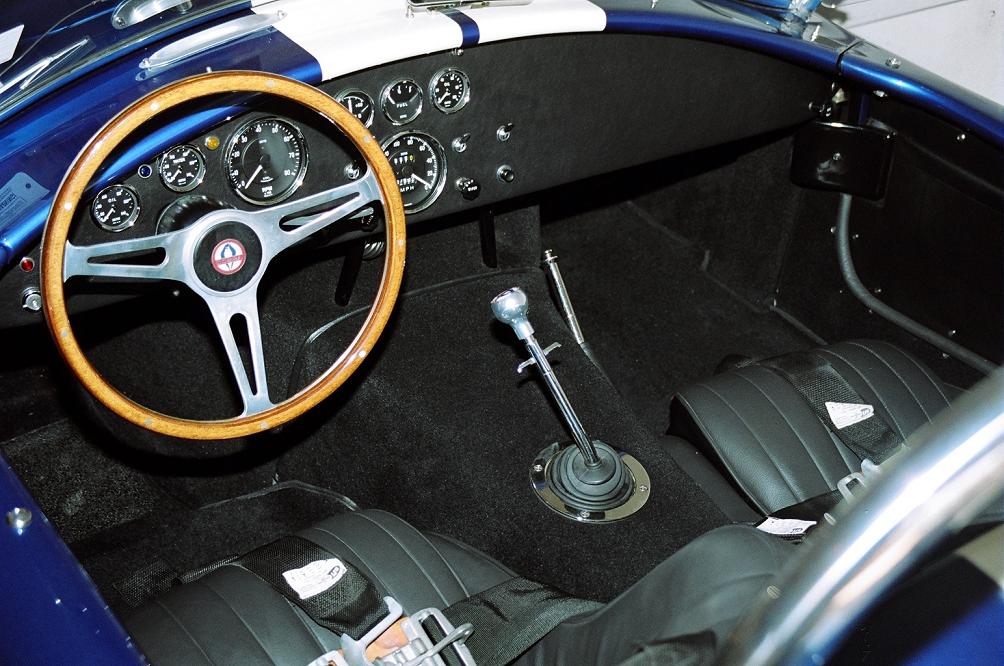 12710Scott_Roberts_Superformance_33a