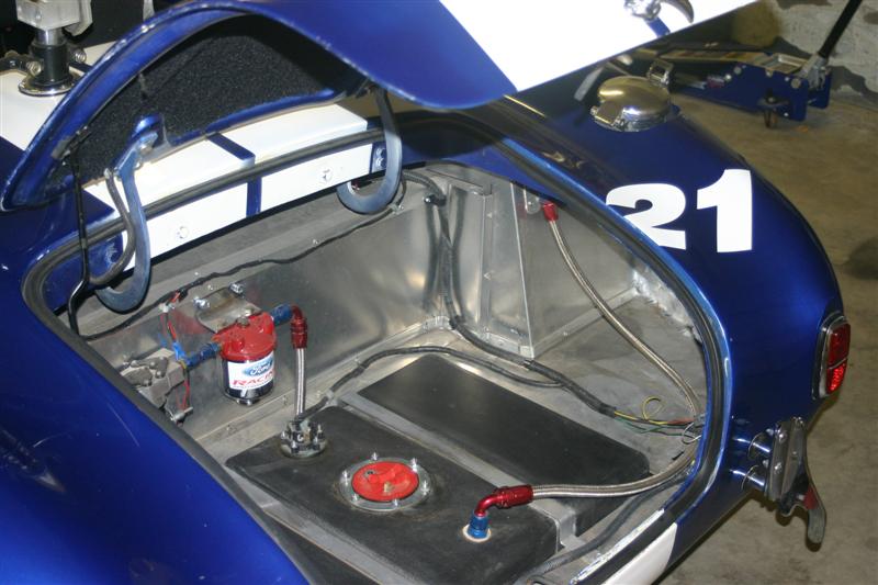 12_7_06_trunk_snow0003_Medium_