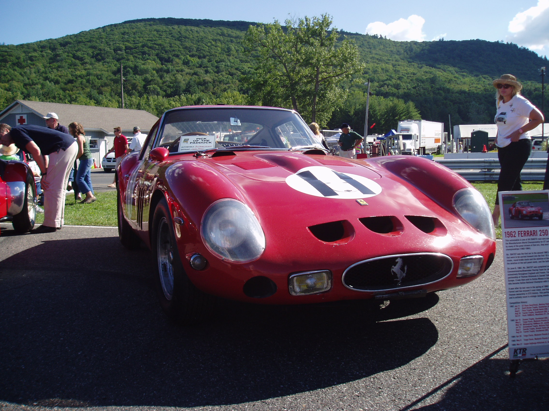13827Red_Ferrari
