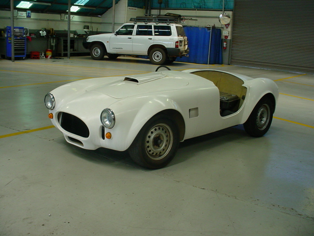 14064Left_front_view