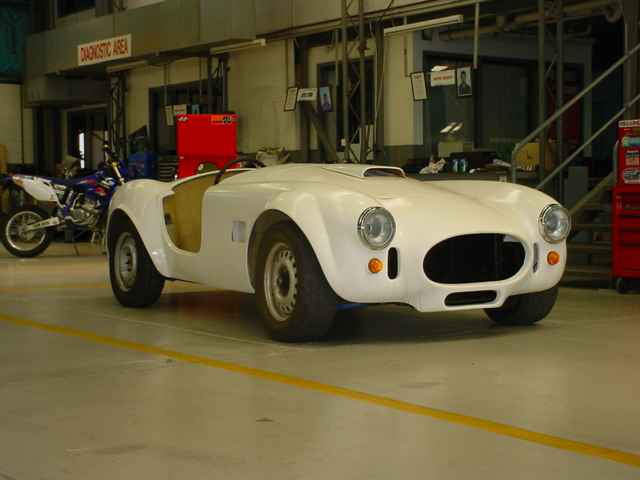 14064Right_front_view