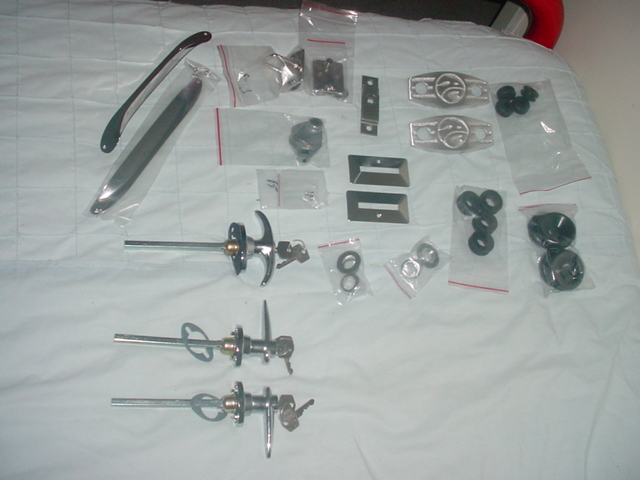 14064Snake_Bite_bits_002