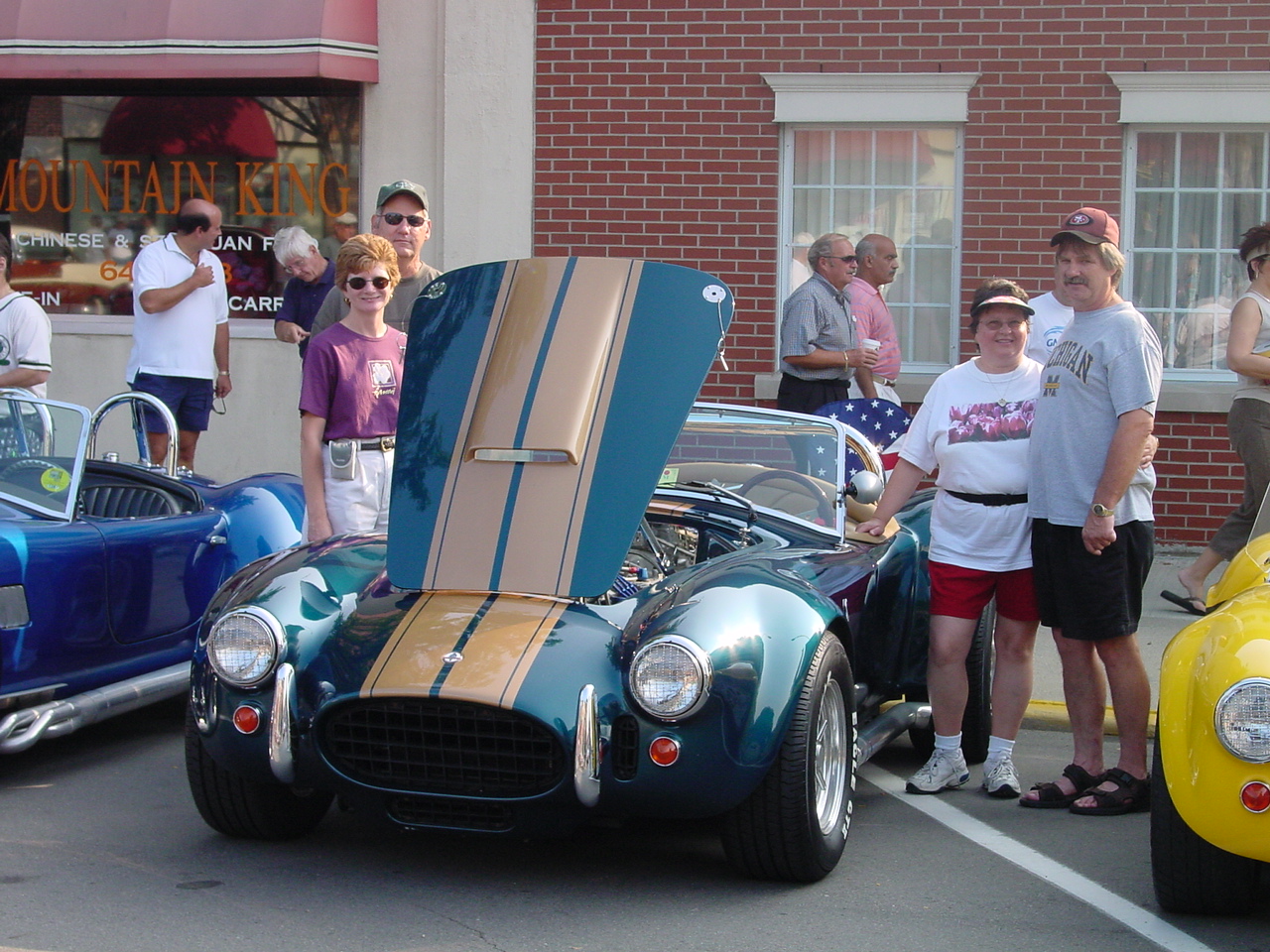 14944brothers_and_wives