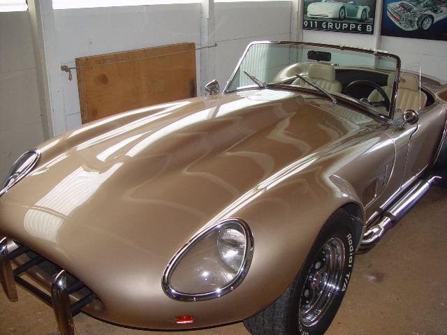 14974172-50picture_172