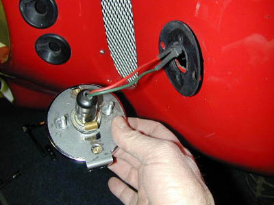 16625PlateInstal_2Resized