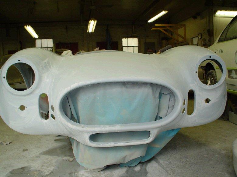 17424front_close_upsmall