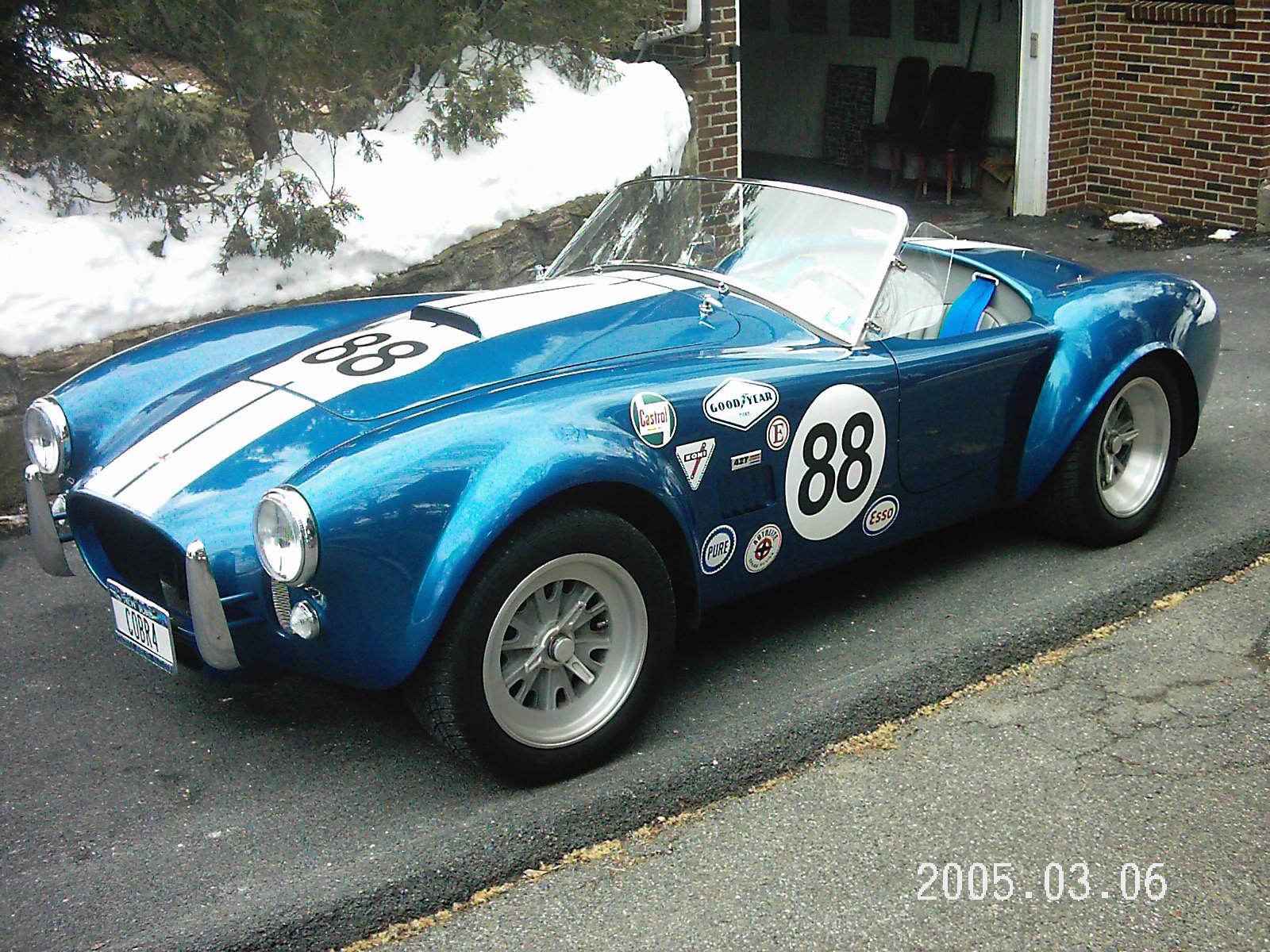 19270Cobra_-_my_Contemp_with_stripes_decals