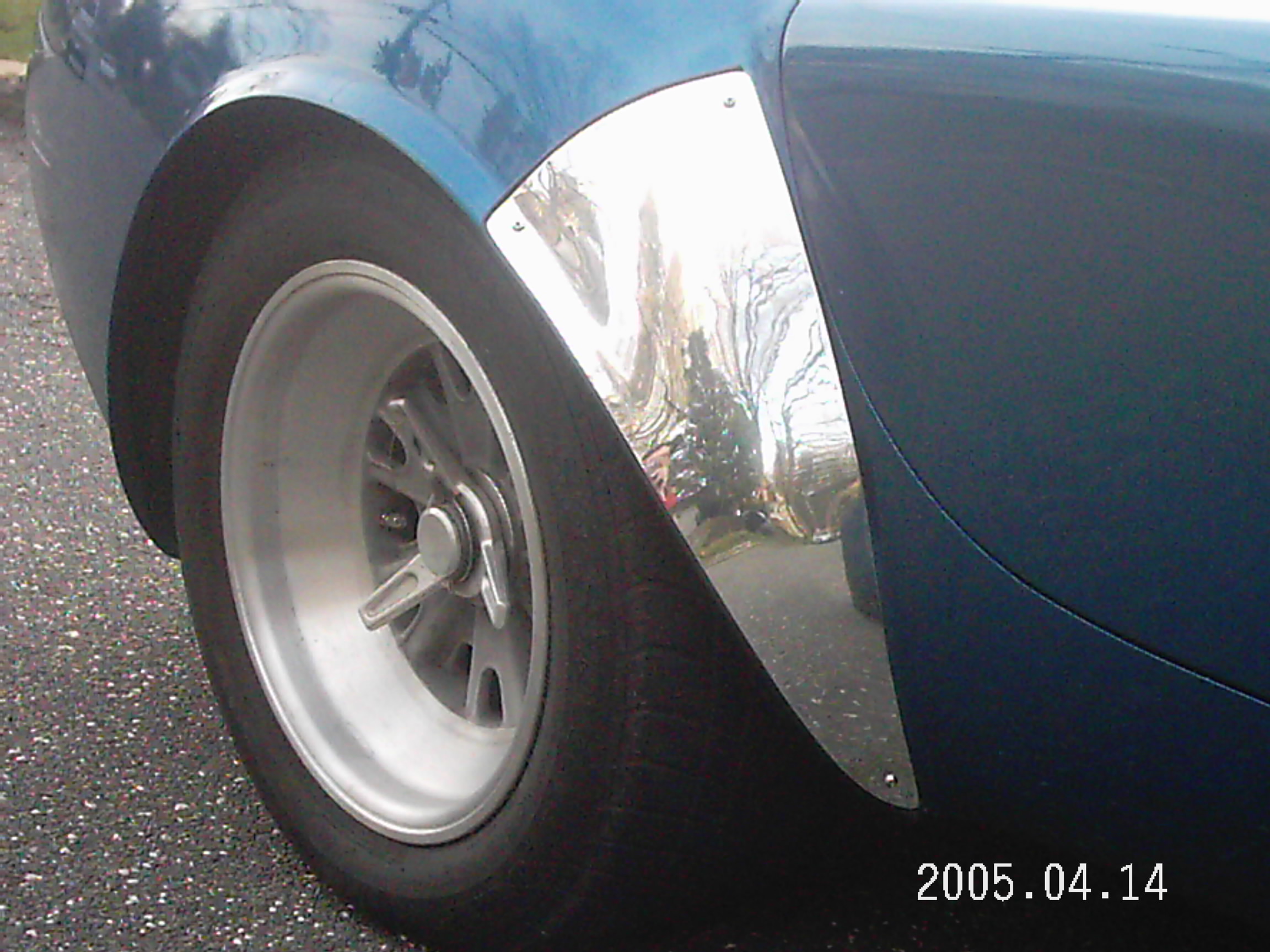 19270Cobra_Pics_4-20-05_004