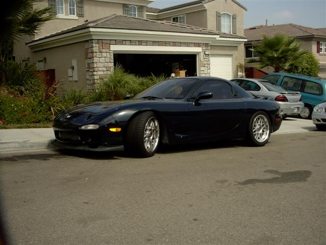 1993_Mazda_RX7_FD3_002_Small_