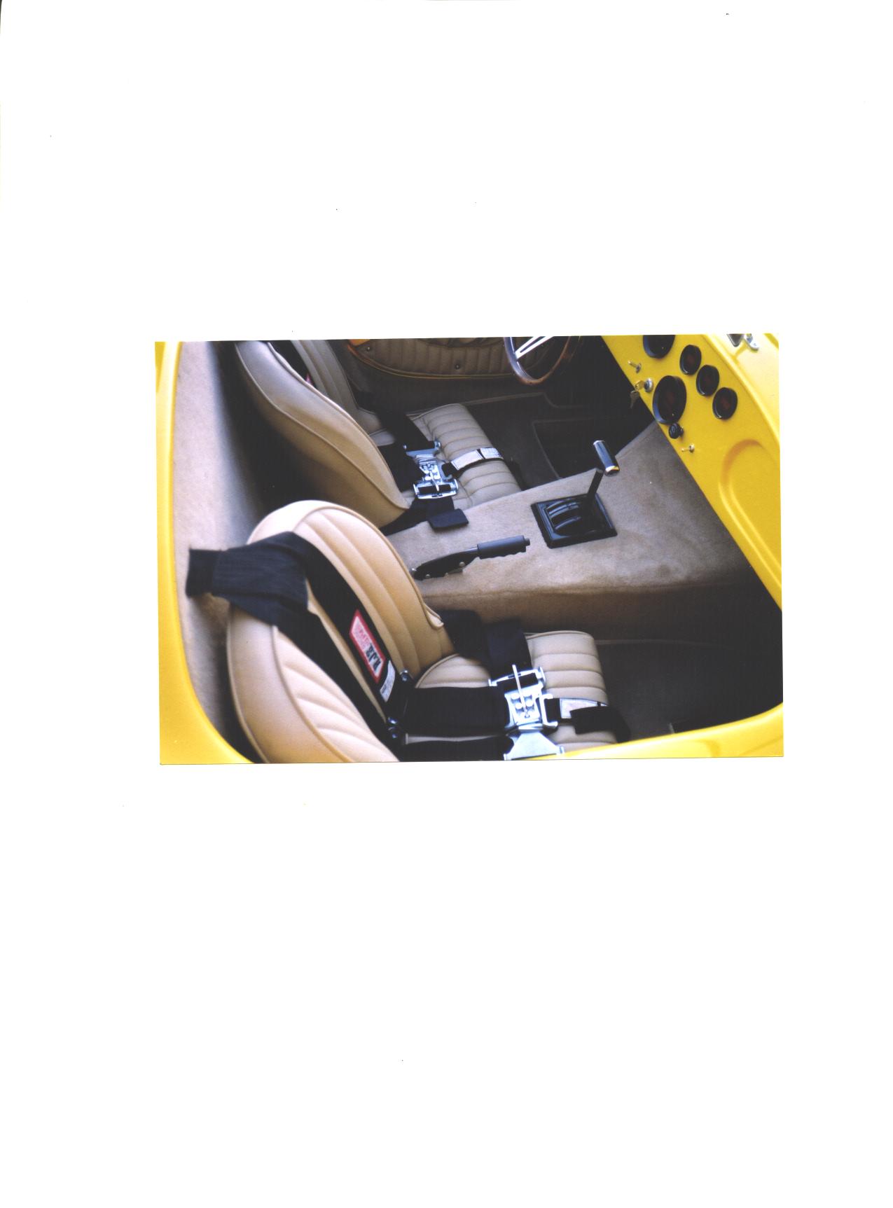 19962Cobra_Interior