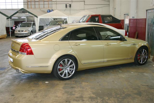 2007_WM_HSV_Grange_side_view_Small_