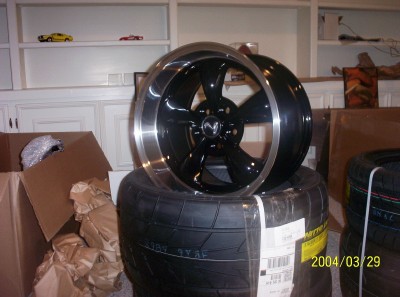 2014810_5_black_bullet2