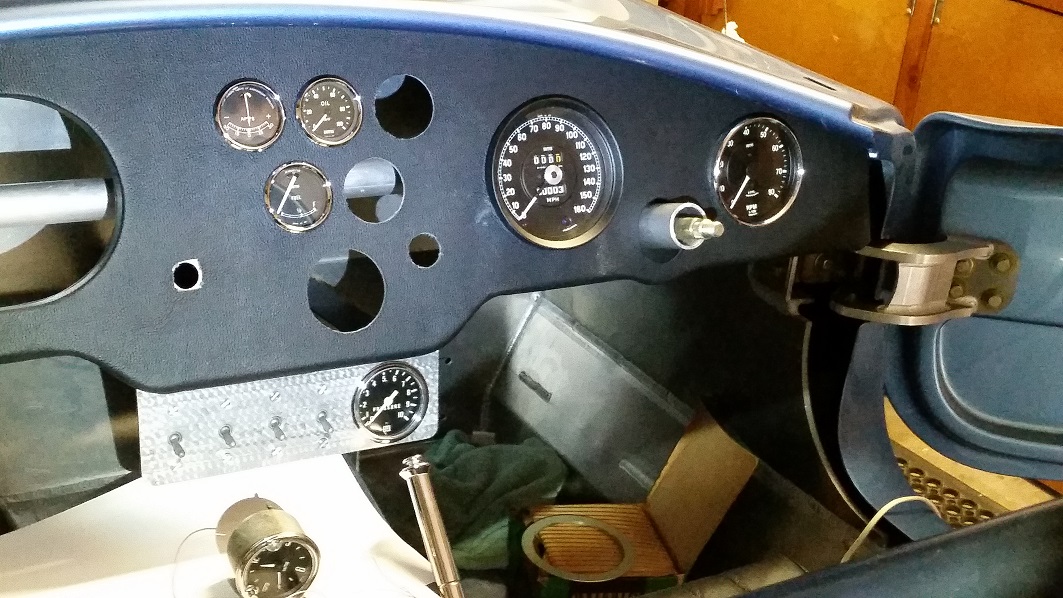 20190606_dash_gauges_trial_fit_s