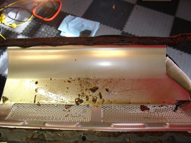 21218Thurst_bearing_debris