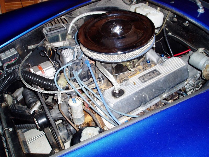 21611Engine_Bay_-_Nov_04